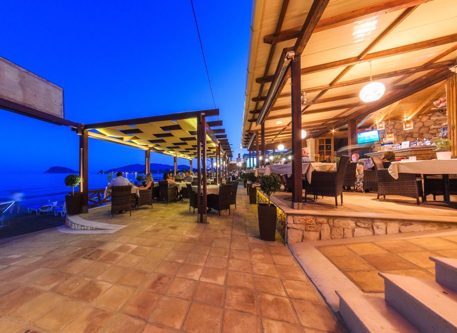 BEACHFRONT RESTAURANT AND BAR LAGANAS BEACH. ZANTE FOR SALE